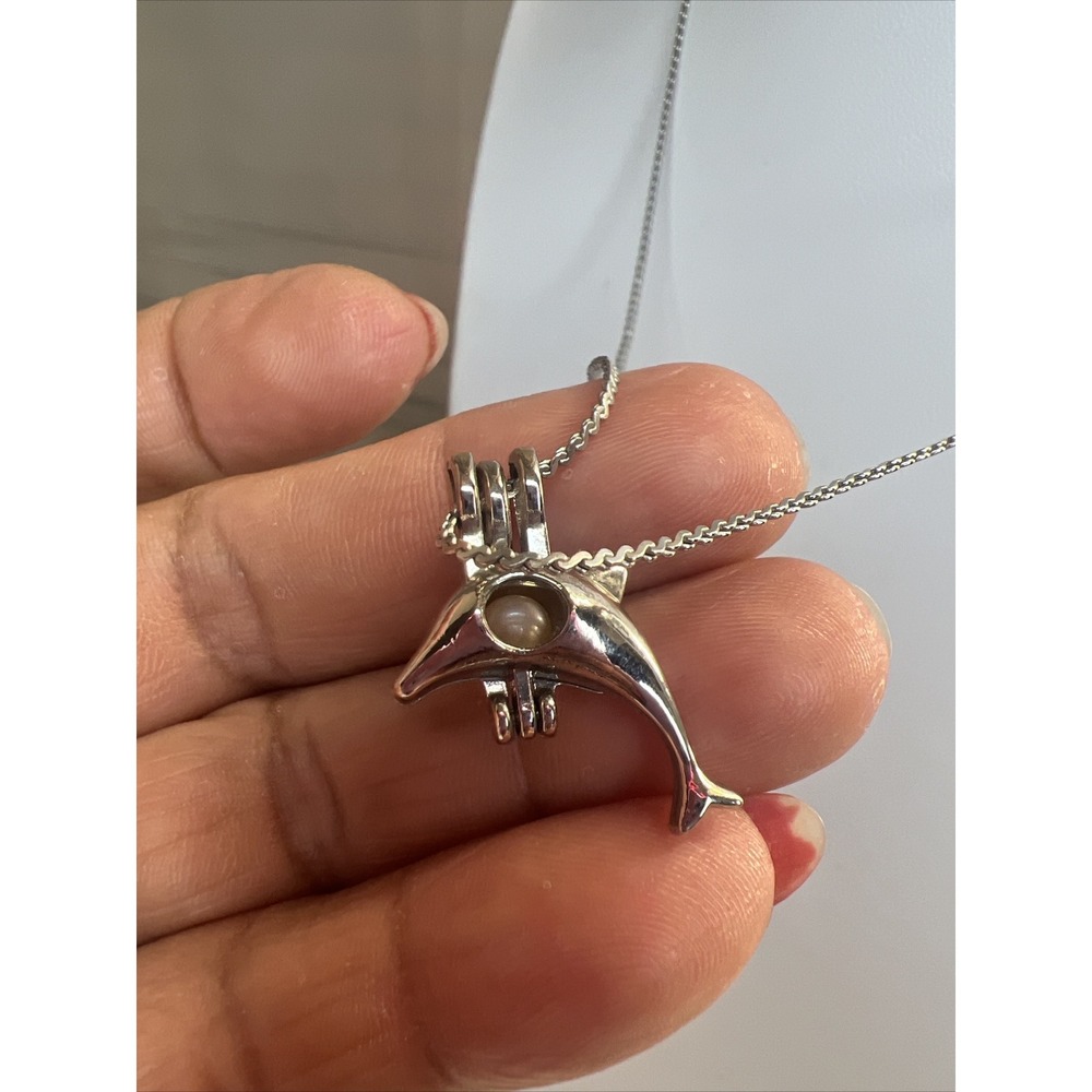Beautiful‎ Solid Silver 925 Necklace & Dolphin Pendant W/ Pearl - Picture 4 of 6